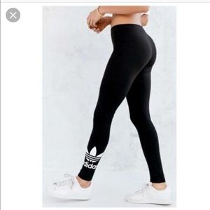 Adidas leggings